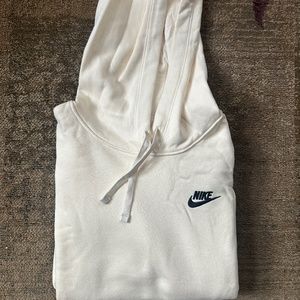 Nike Sportswear Club Fleece Pullover Hoodie - Unisex: M - Coconut Milk / Black